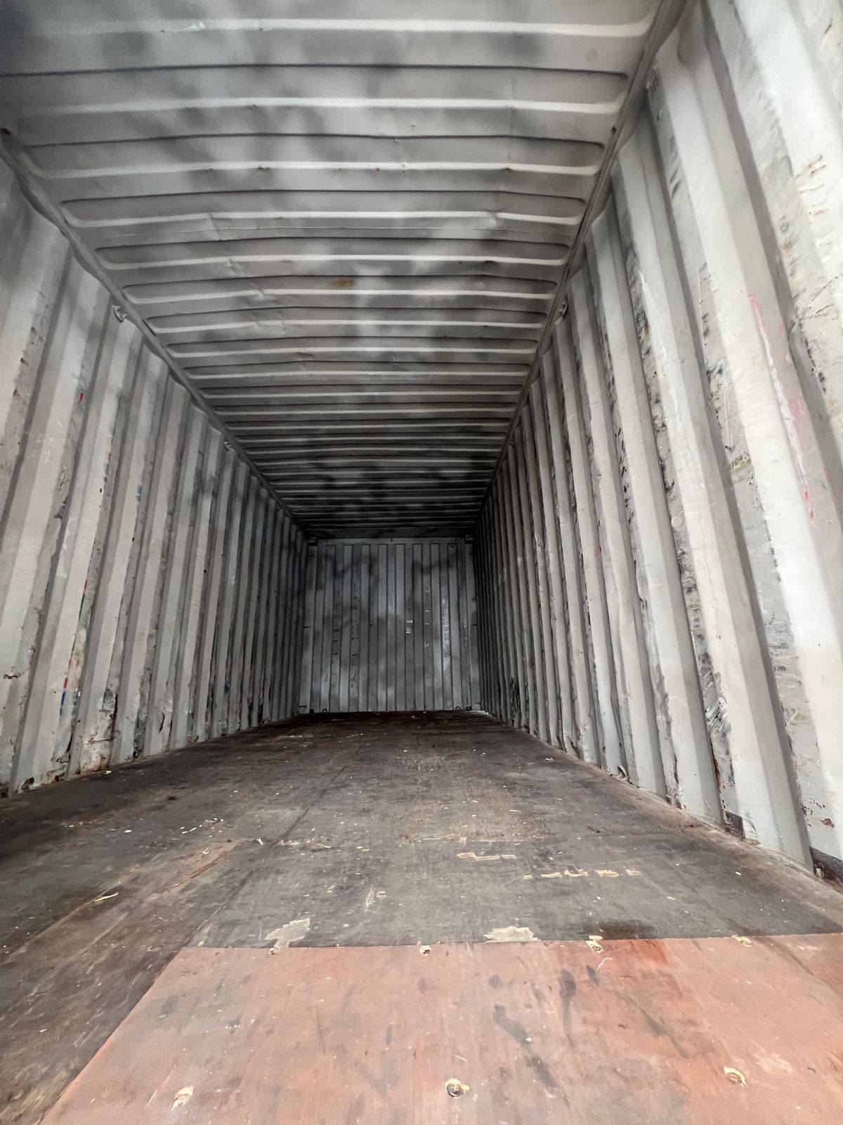 Морской контейнер XINU1230138